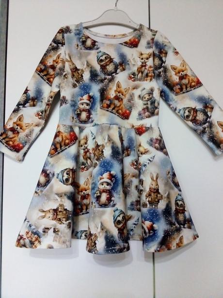 Vianočné šaty, 104