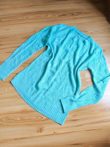 Štrikovaný mentolový svetrík, m