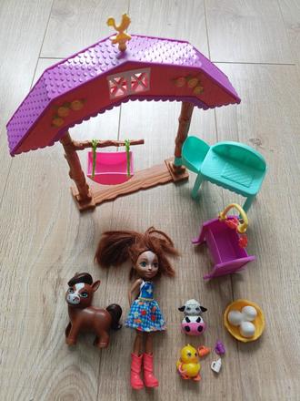 Enchantimals - harvest hills - barnyard nursery, 