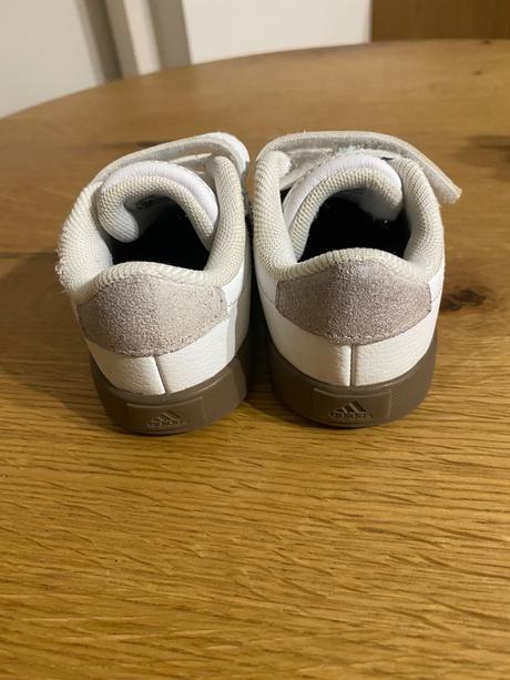 Adidas tenisky, adidas,21