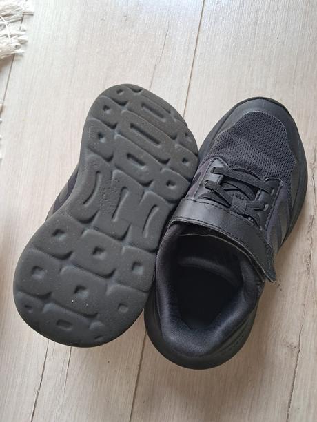 Čierne adidas botasky, adidas,31