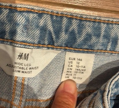 Dievčenské široké rifle s kamienkami, veĺ.146, zn., h&m,146