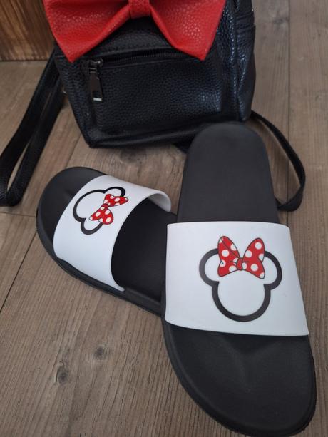 Slapky minnie, 37