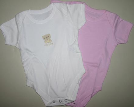 74 nenosene body,2 ks,6-9 mes., 74