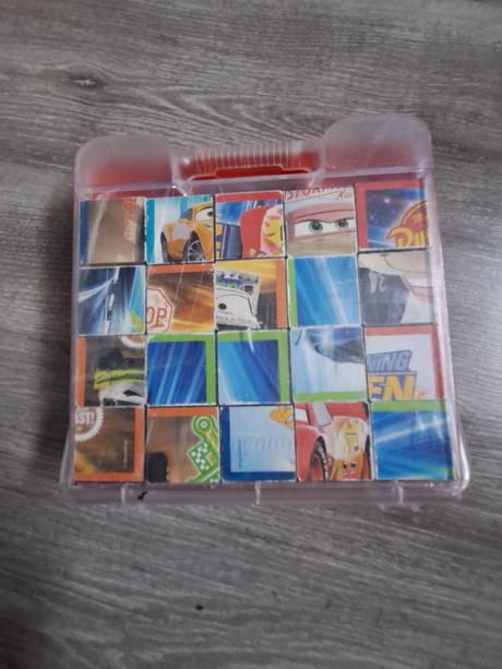 Drevene kocky, autíčka,  hračky, 