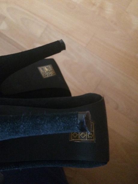 London rebel kotničky, 39