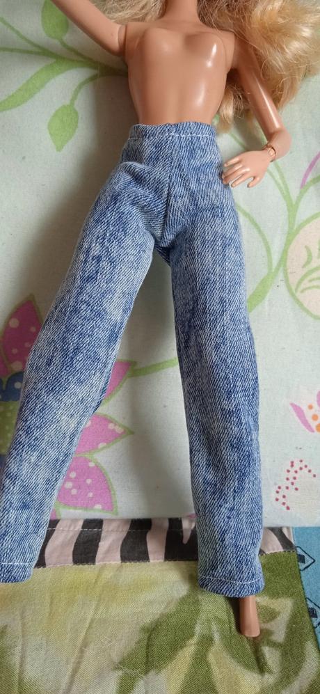 Oblečenie pre babiku typu barbie,