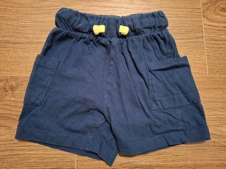 Predám kraťase, disney,98