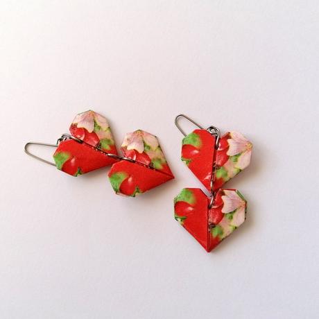 Origami náušnice dve srdcia - šípky, 