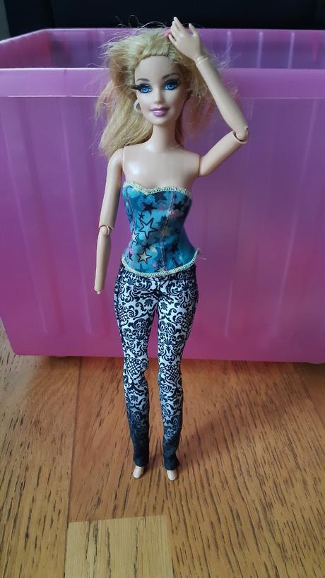 Barbie babika, 
