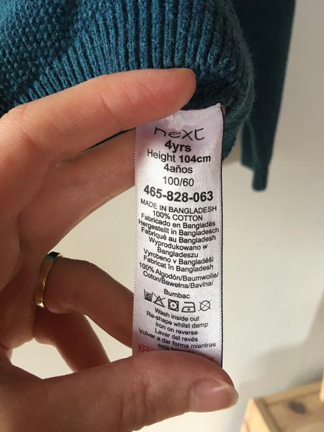 Sveter next, next,104