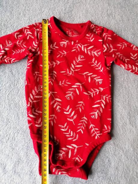 Body červené lístky, lindex,74