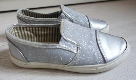 Dievčenské topky, 33