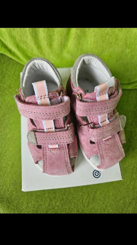 Sandálka veľkosť 21, protetika,21