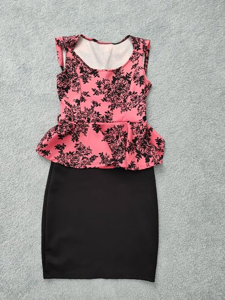 Spoločenské šaty, m