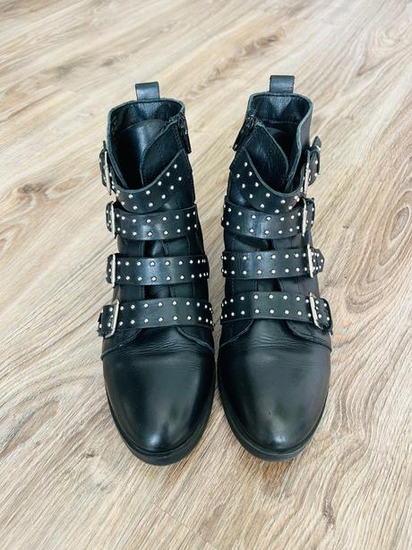 Štýlové kožené čižmy značky 5th avenue, pc 55 eur, 38