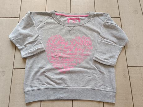 Šedá mikina, atmosphere,38