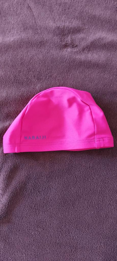 Dievčenská kúpacia čiapka, 