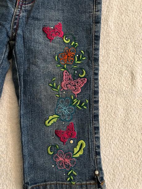 Rifle s motýlikmi, 110