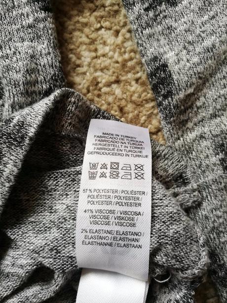 Dievčenské trendy svetríky 122/128, 122