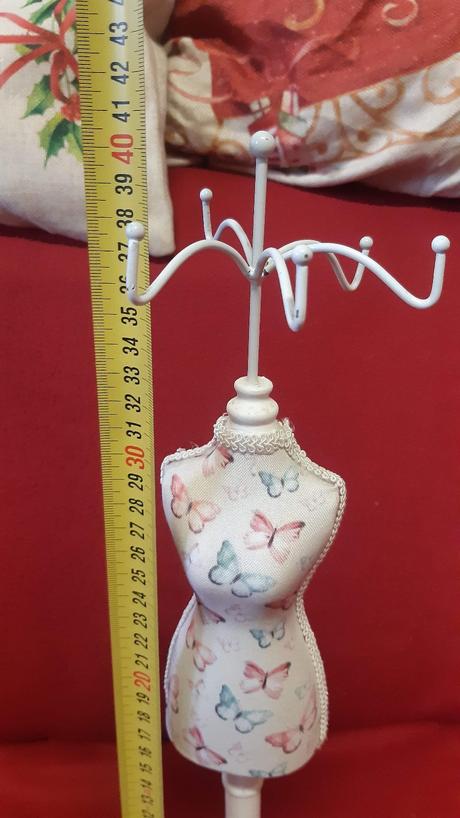 Predám držiak na šperky.., 