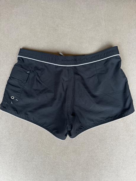 Damske kratasy velkost s, o’neill,s