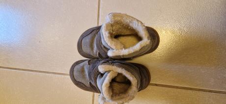 Barefoot b. lifestyle, 28