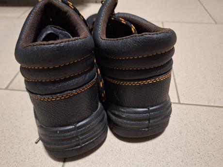 Pracovne topánky, 42