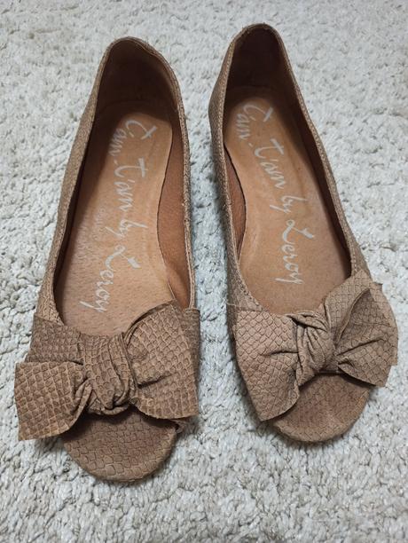 Topánky s mašličkou, 39