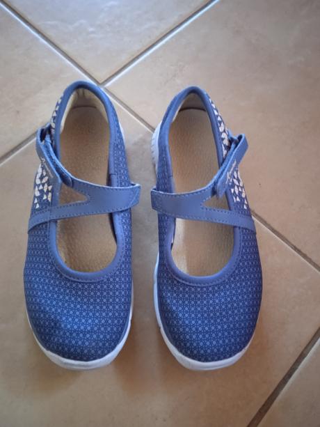 Plátenky -cvičky, 34