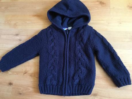 Zatepeny sveter, lupilu,86