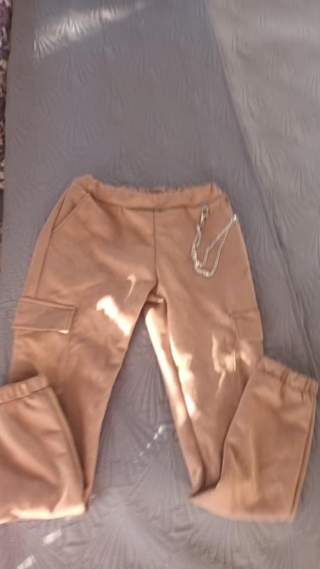 Štýlové nohavice s odopínateľnou retiazkou, 146