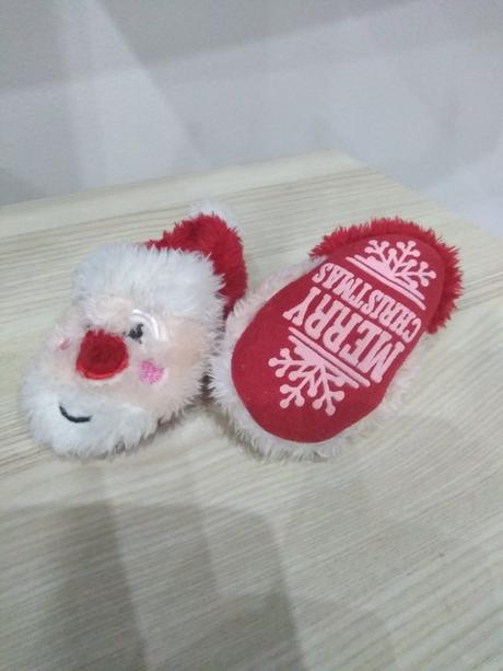 Vianočné capacky, <17