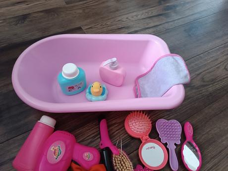 Vanička s príslušenstvom pre bábiky, 