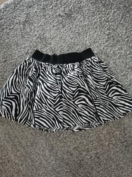 Sukne, cena spolu, 128