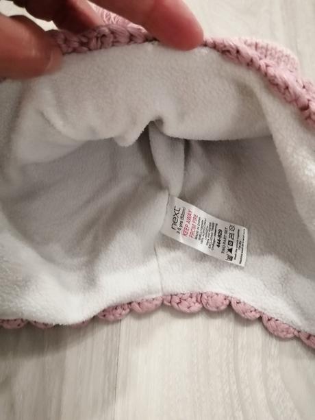 Čiapka next s vyšitým kvetom, next,134