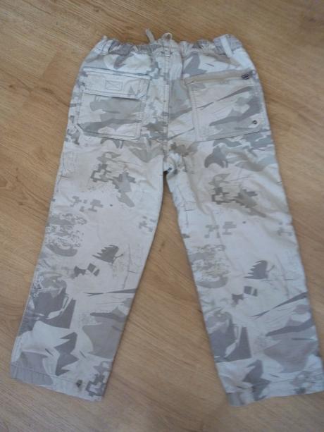 Teplé nohavice, 116