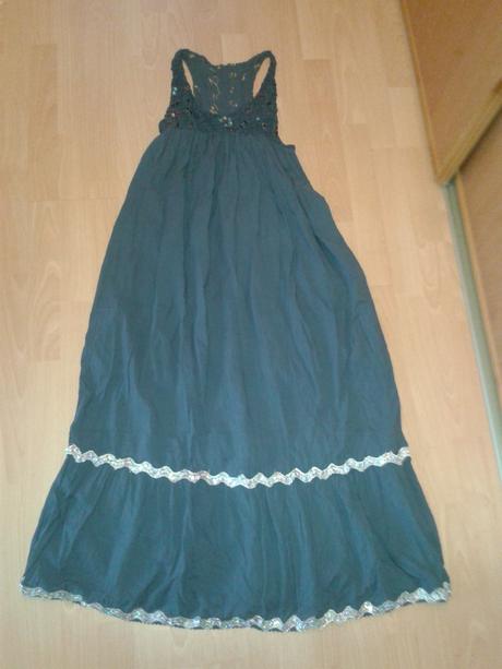 Sive letne maxisaty, 40