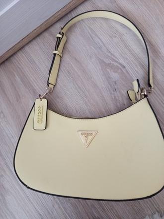 Kabelka guess, guess