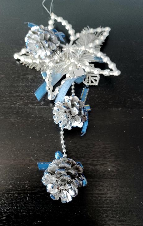 Staršia závesná dekorácia, 