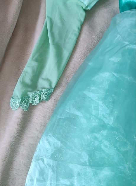 Kostým ariel zelené šaty velk. 122-128 (7r), 