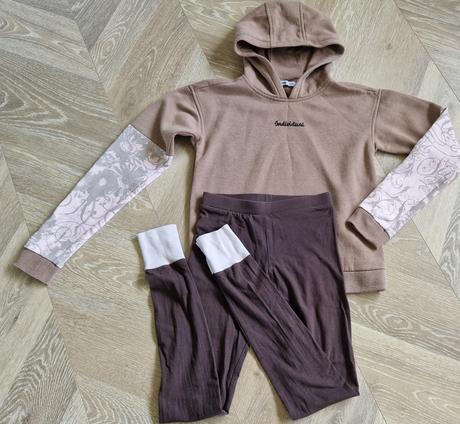 Mikina + legíny, sinsay,140