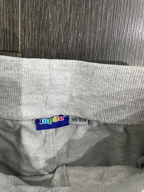 Dievčenské tepláky velk.98/104, lupilu,98