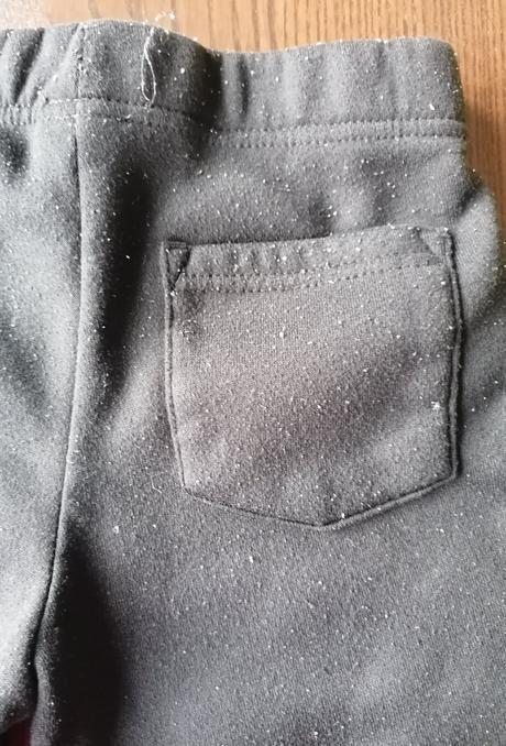 Čierne teplaciky, 122