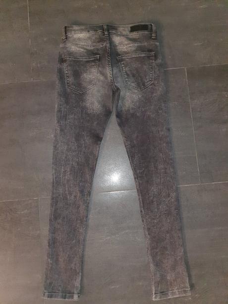 Vyšúchané elastické  rifle, s