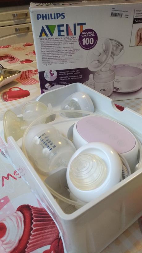 Avent elektrická odsavacka materského mlieka,