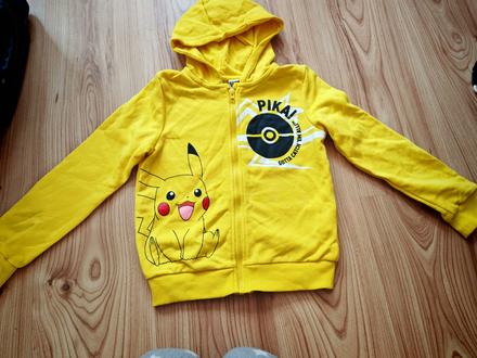Mikina pikachu, 128