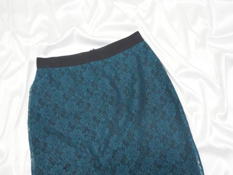 Kvalitná čipkovaná sukňa anna field, 38