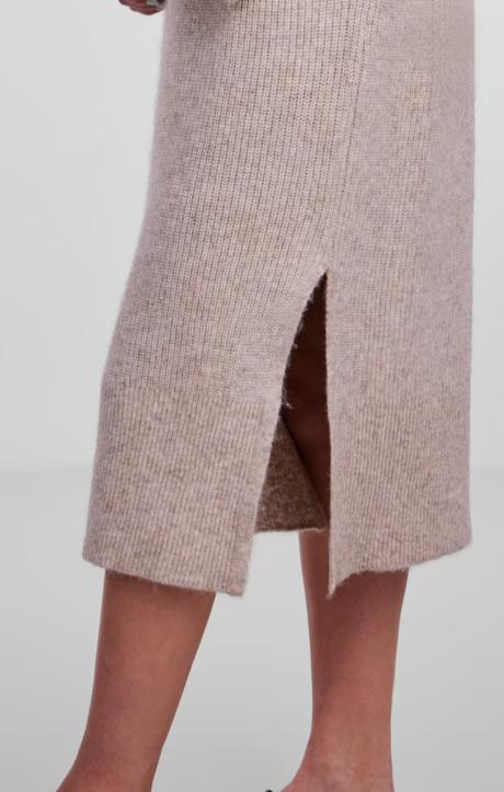 Nové šaty pieces + darček, s