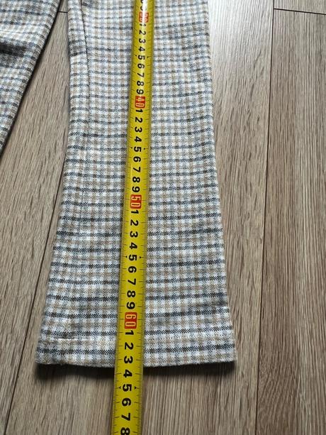 Zara leginy, mierne rozsireny strih., zara,116